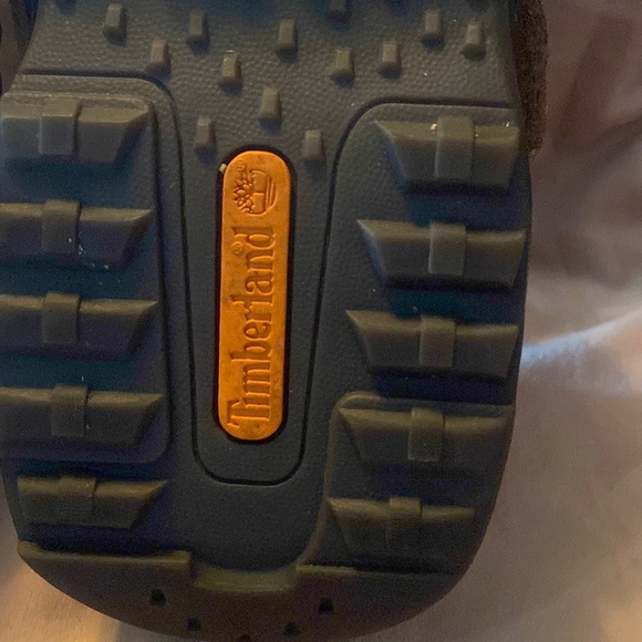 Timberland Men’s Brown Leather Slip On Shoe-Size 9.5 - Picture 9 of 10